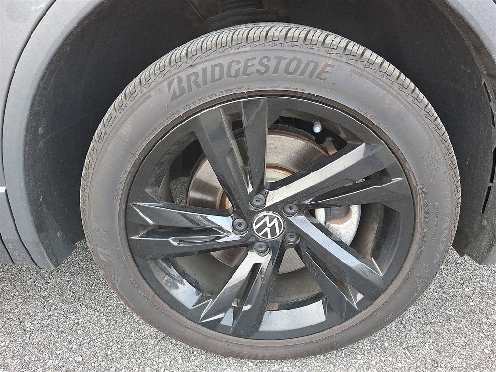 2023 Volkswagen Tiguan 2.0T SE R-Line Black - Photo 8
