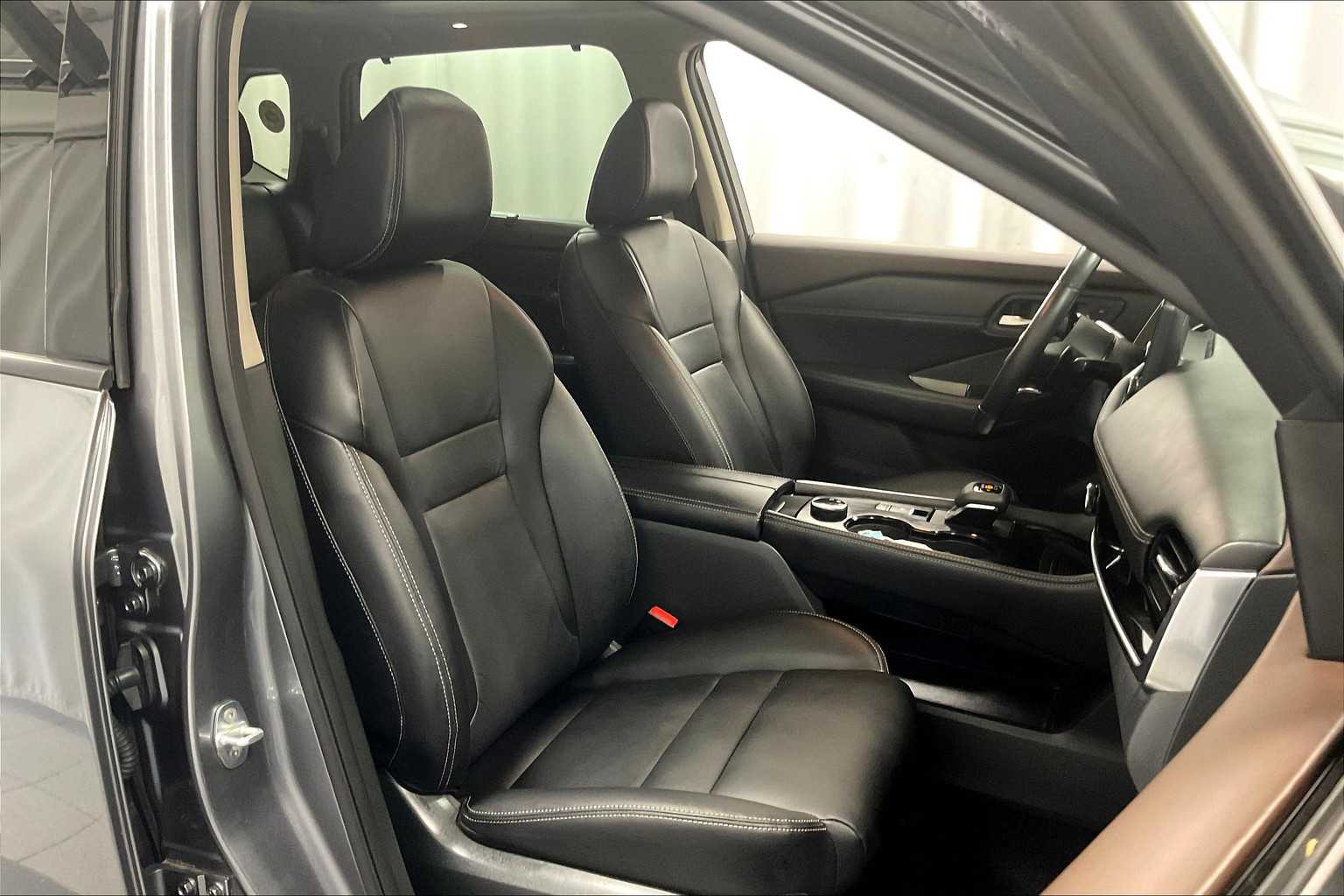 2023 Nissan Rogue SL - Photo 11