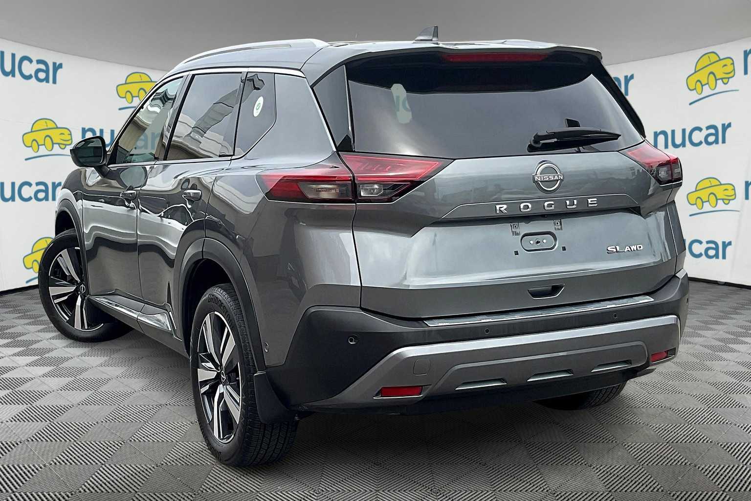 2023 Nissan Rogue SL - Photo 4