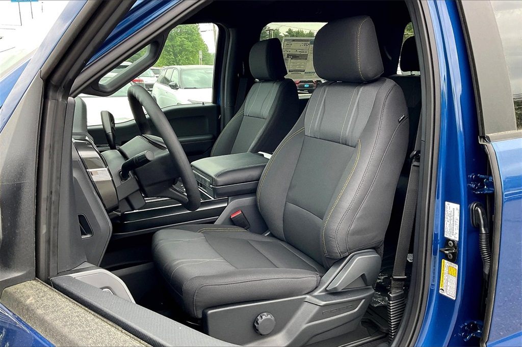 2025 Ford F-150 STX - Photo 11