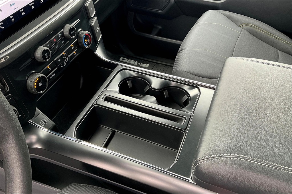 2025 Ford F-150 STX - Photo 14