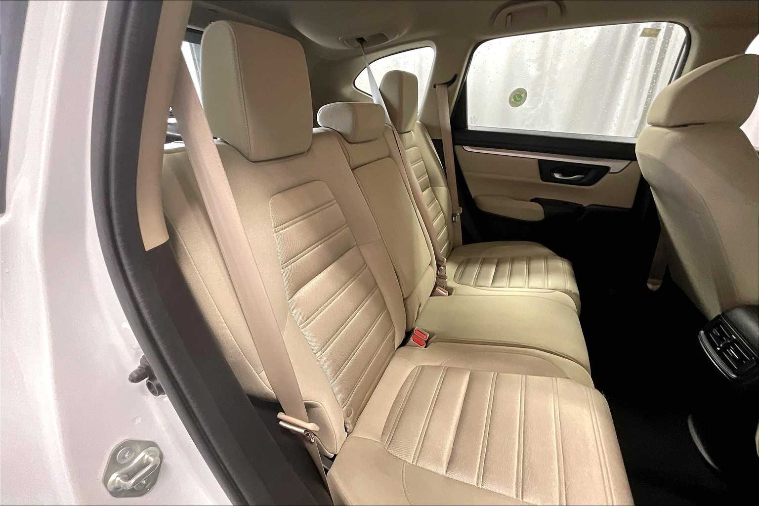 2018 Honda CR-V LX - Photo 16