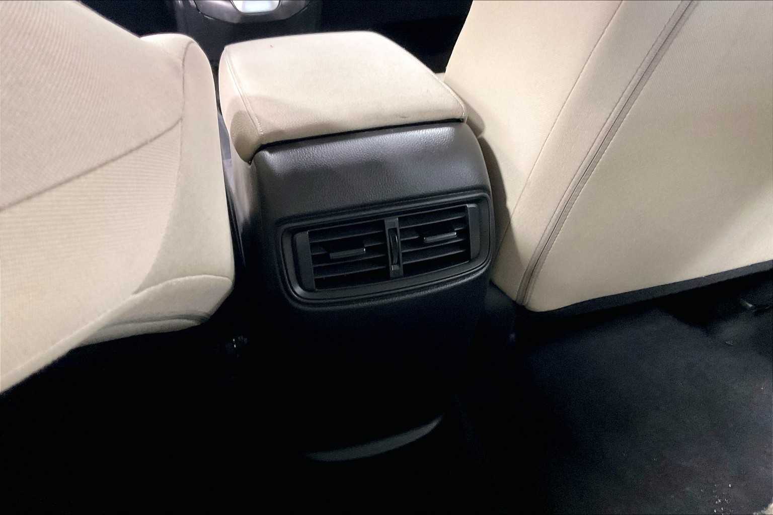 2018 Honda CR-V LX - Photo 27