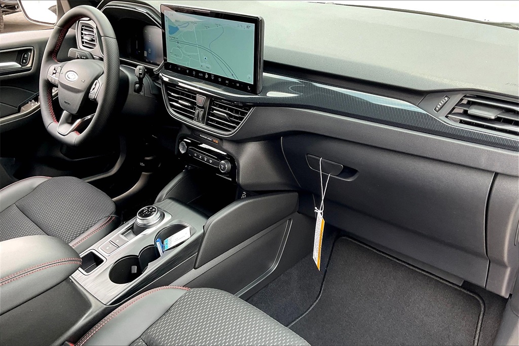 2025 Ford Escape Hybrid ST-Line Select - Photo 10