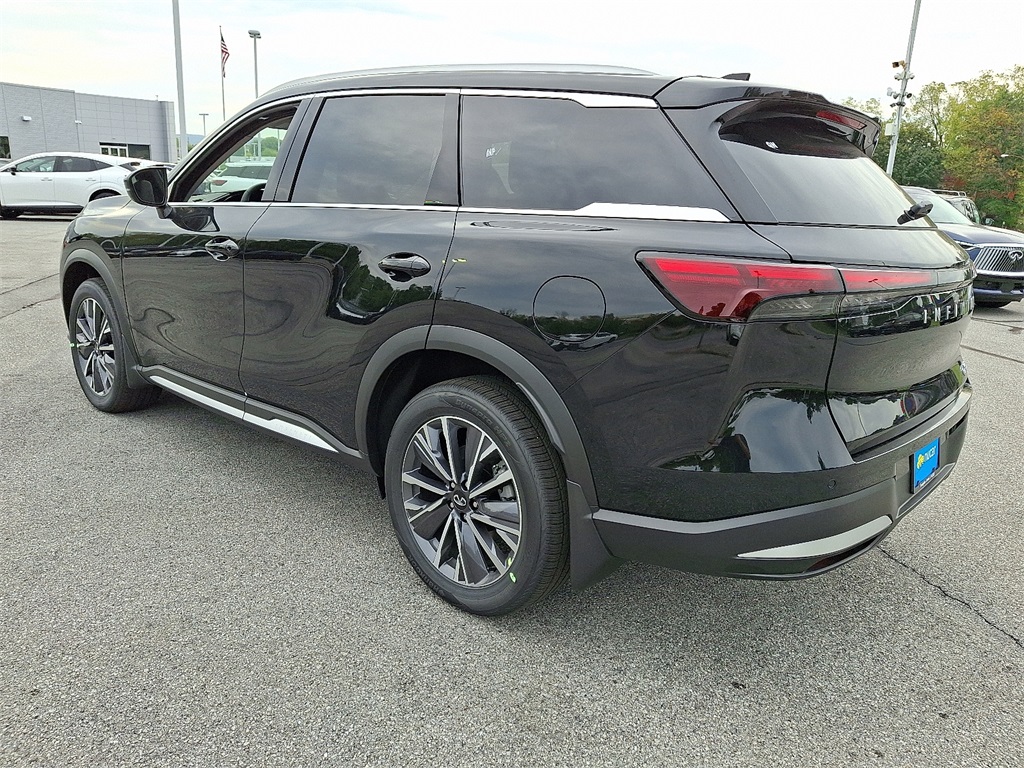 2026 INFINITI QX60 LUXE - Photo 3