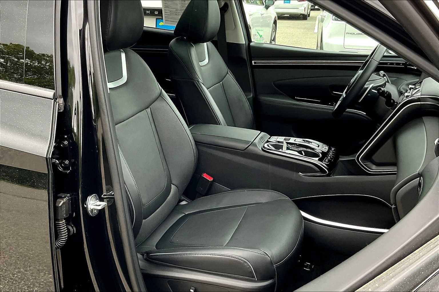 2022 Hyundai Tucson Limited - Photo 11