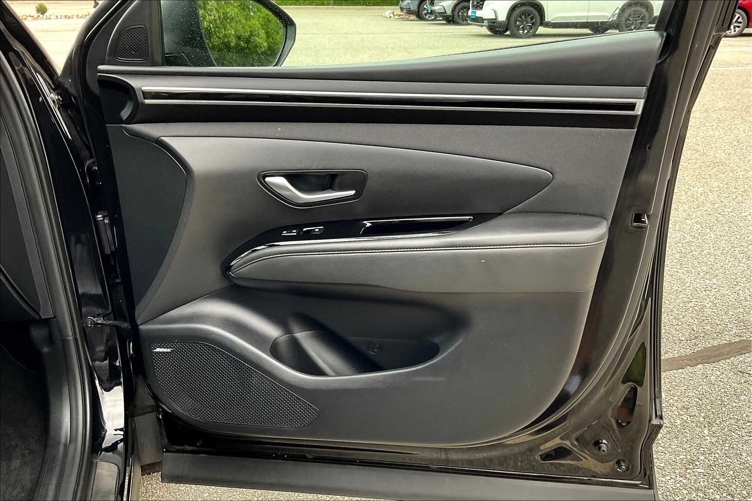 2022 Hyundai Tucson Limited - Photo 12