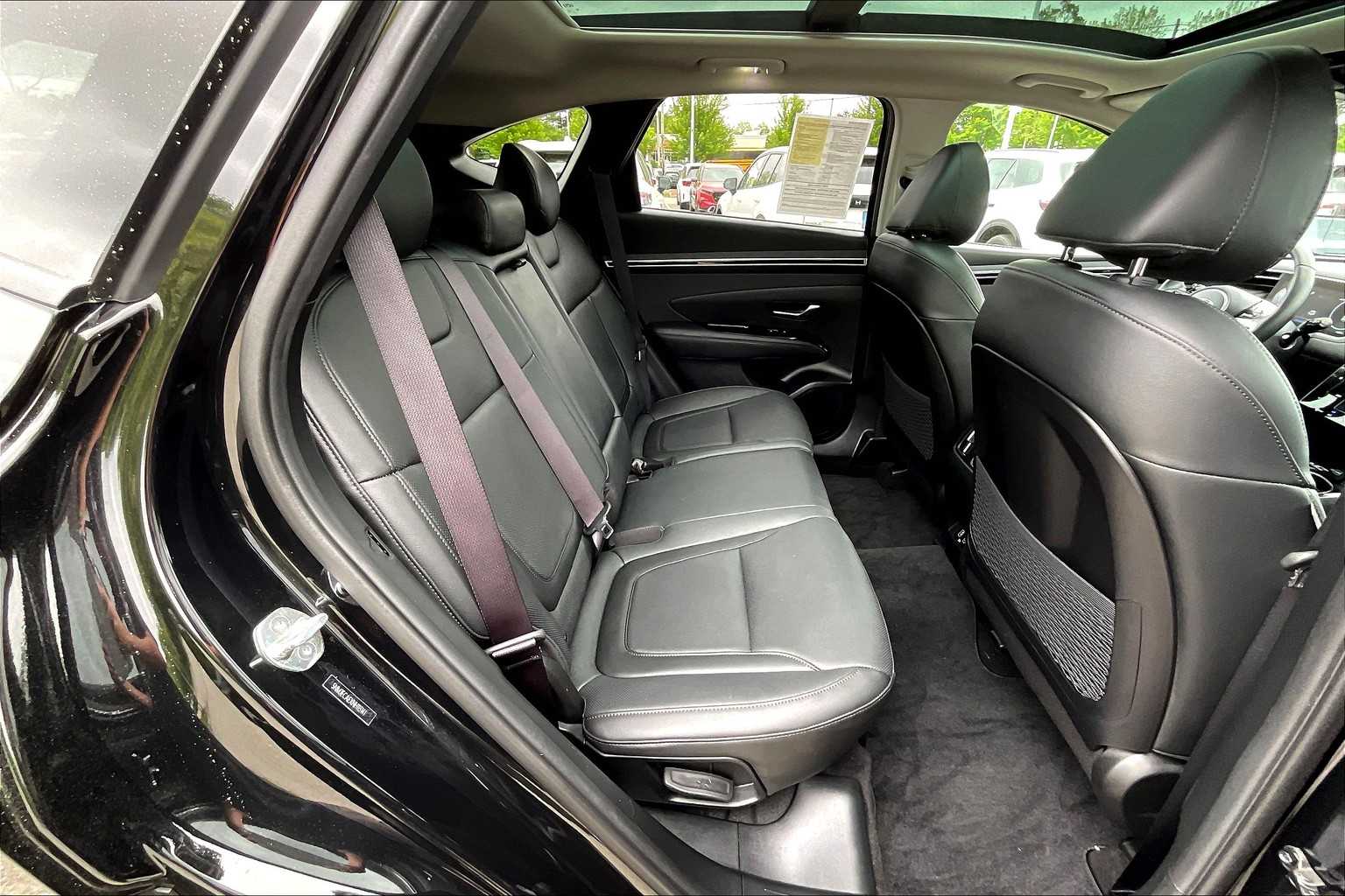 2022 Hyundai Tucson Limited - Photo 16