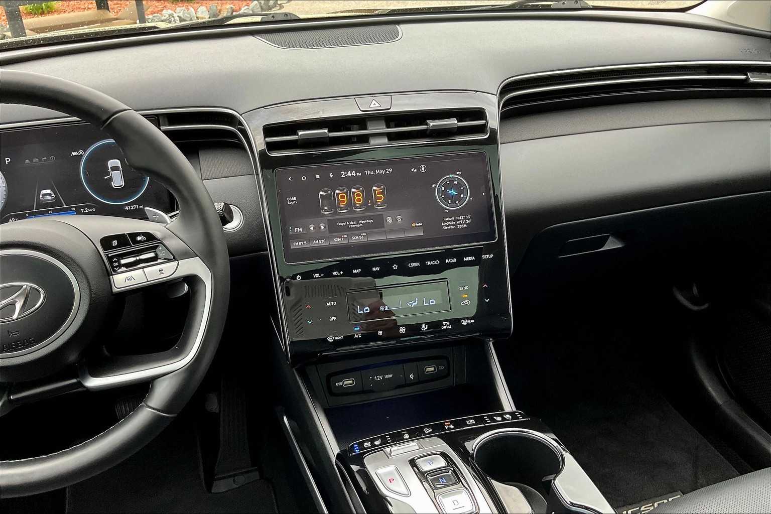 2022 Hyundai Tucson Limited - Photo 18