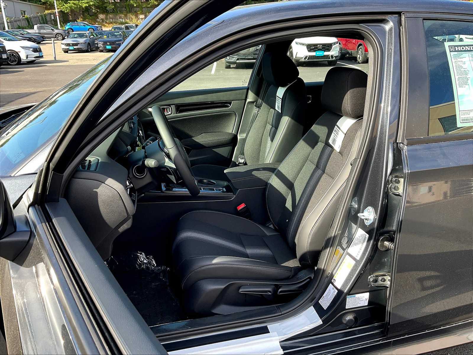 2026 Honda Civic Hybrid Sport - Photo 11