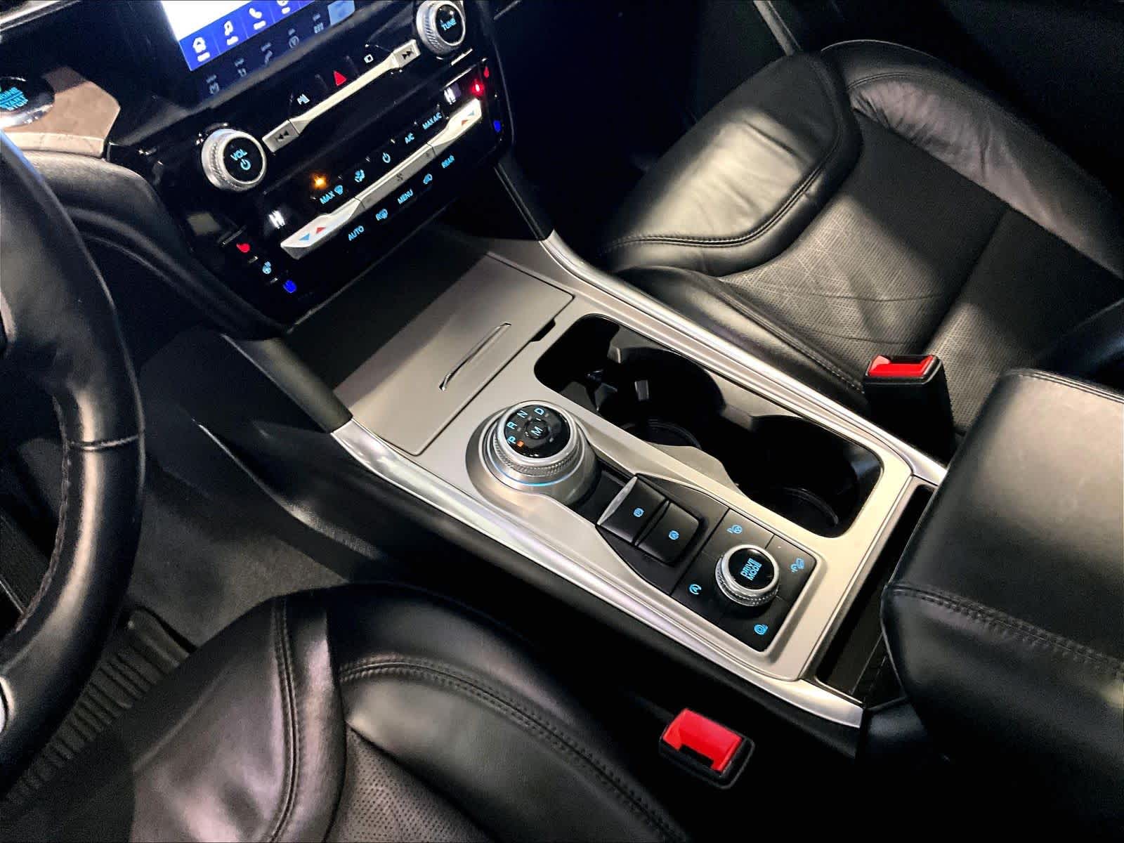 2021 Ford Explorer Platinum - Photo 21