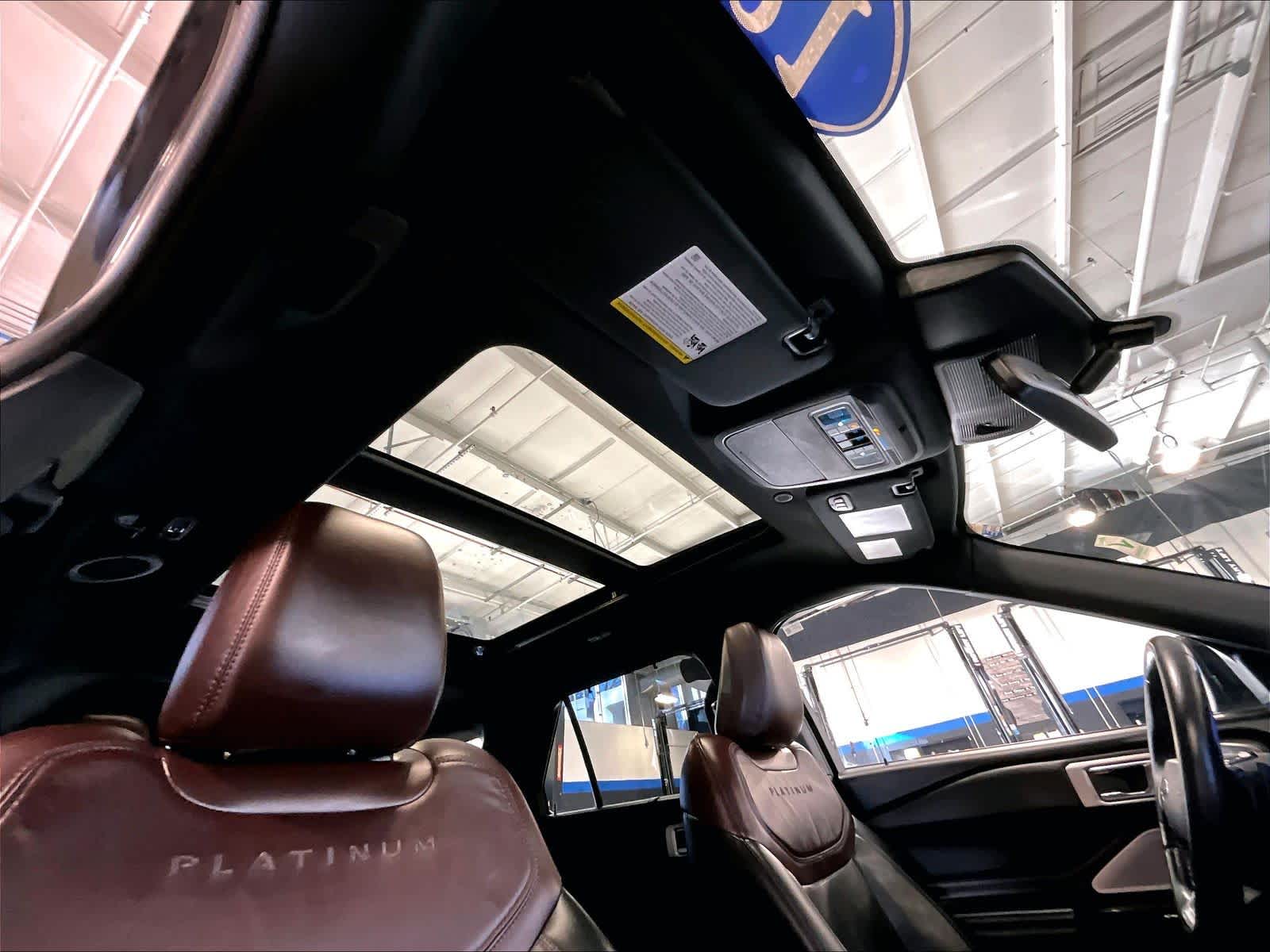 2021 Ford Explorer Platinum - Photo 23