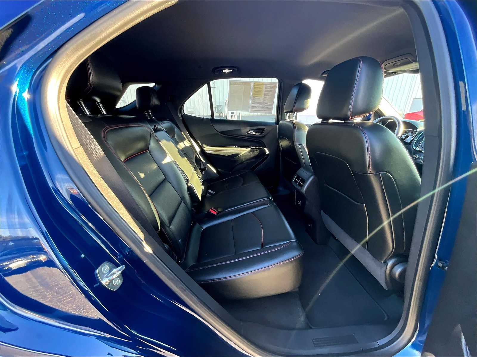 2022 Chevrolet Equinox RS - Photo 16