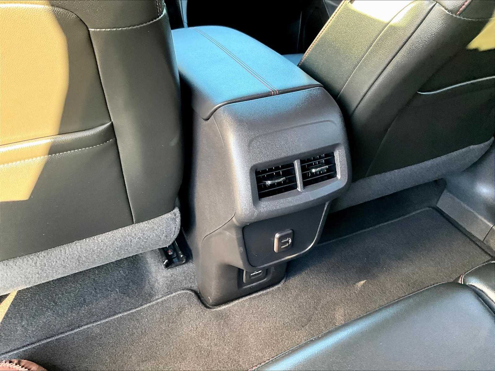 2022 Chevrolet Equinox RS - Photo 26