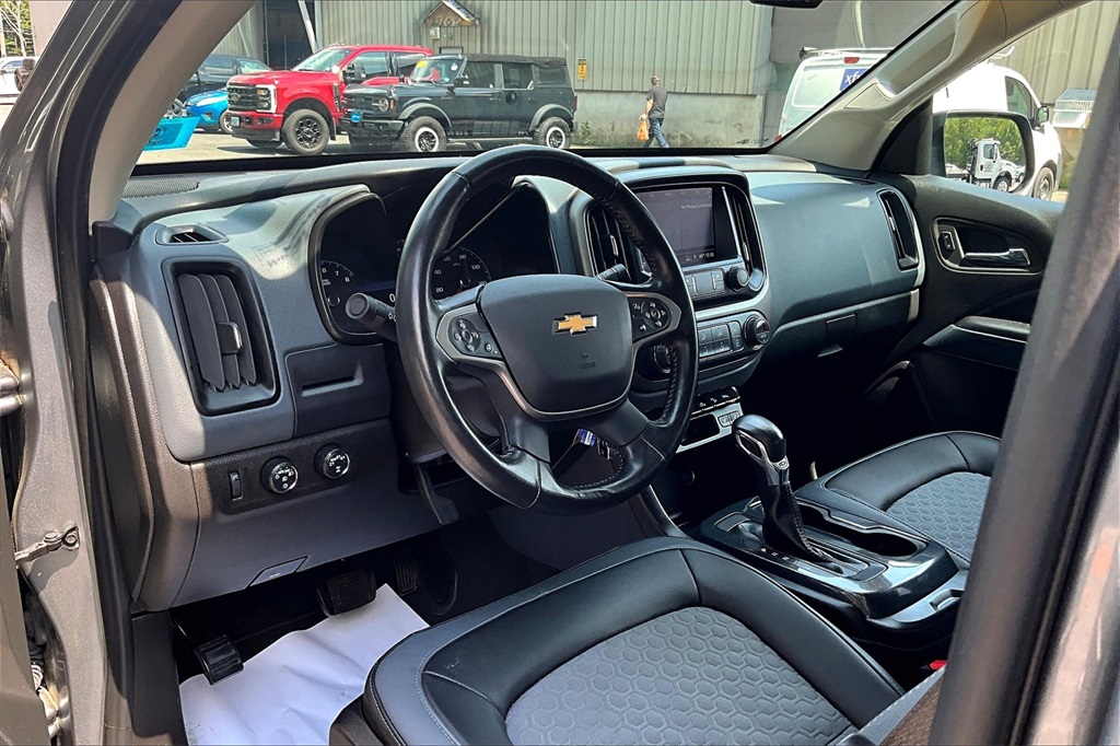 2022 Chevrolet Colorado Z71 - Photo 8