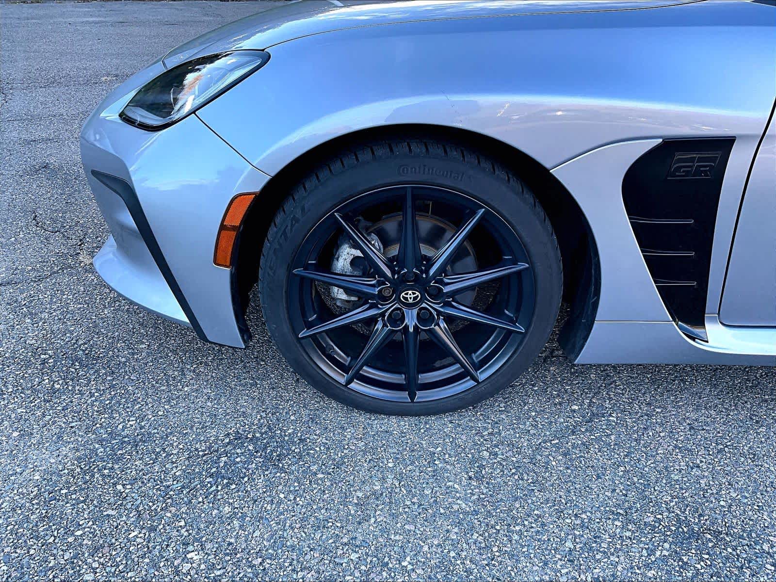 2023 Toyota GR86 Premium - Photo 4