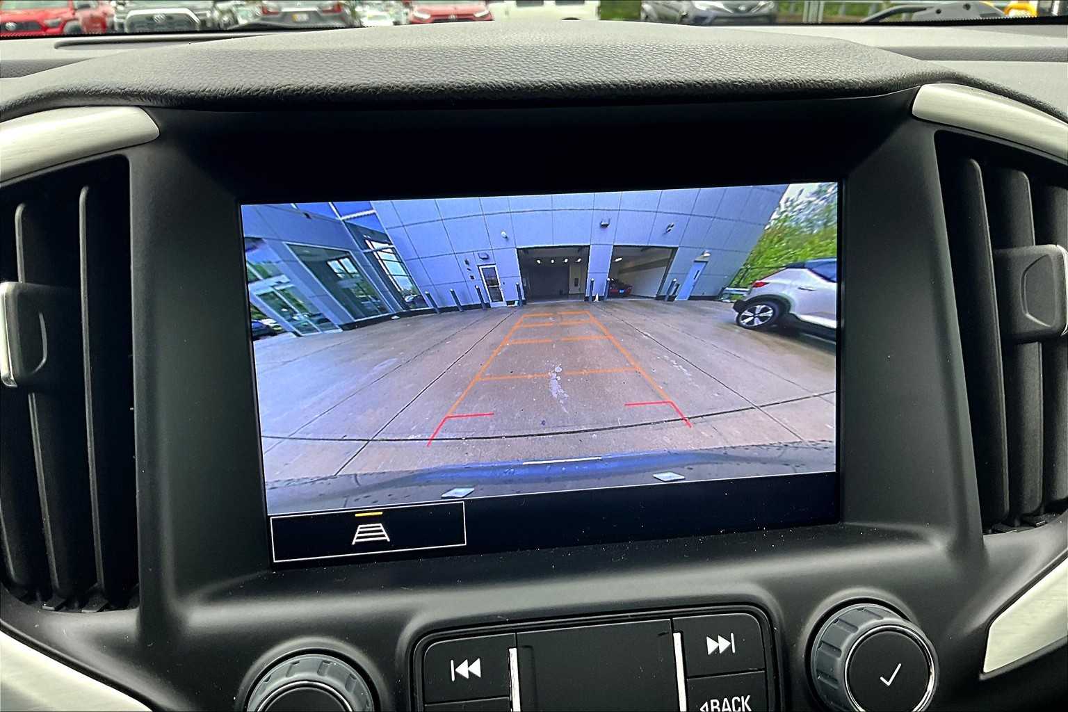 2023 GMC Terrain SLT - Photo 19