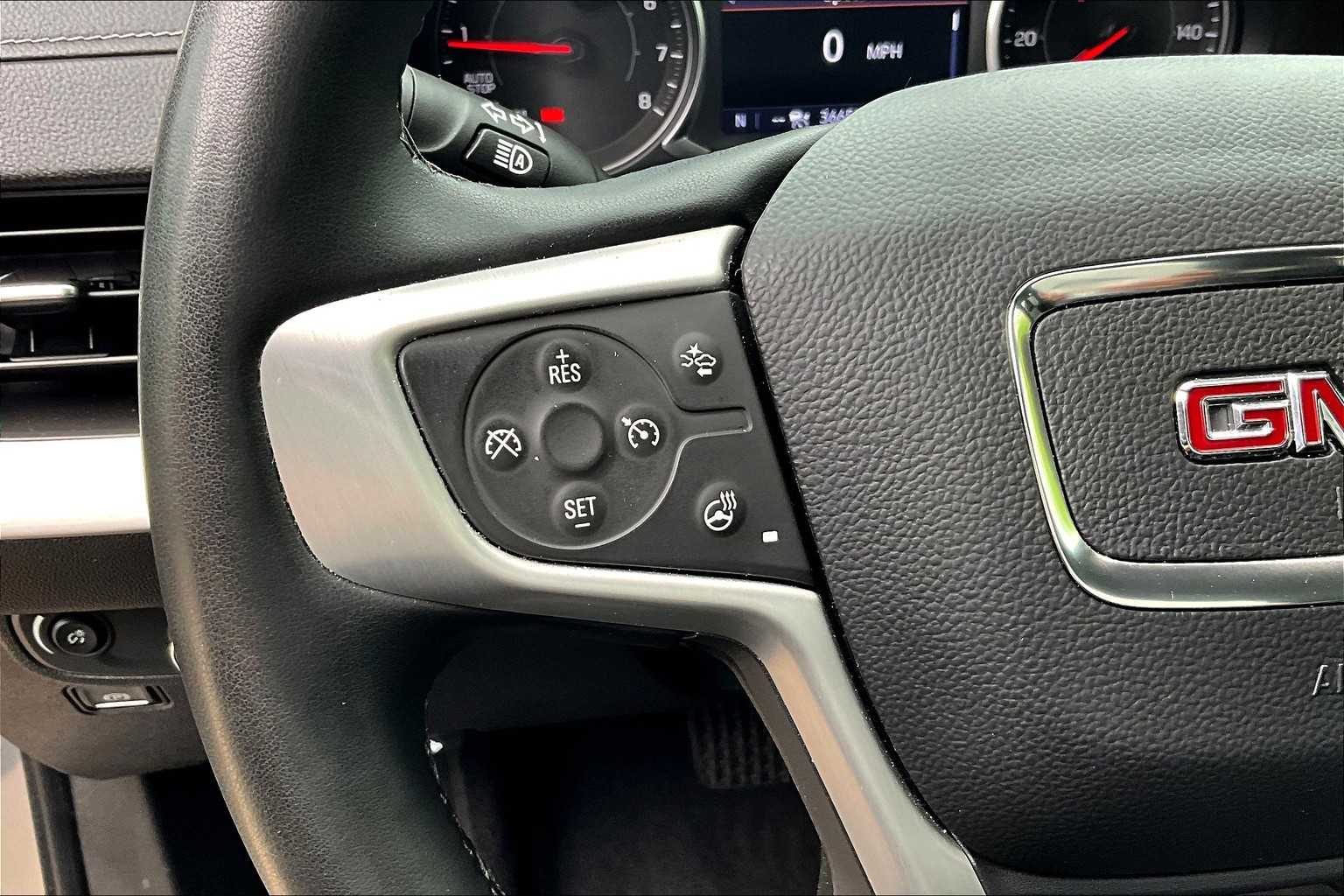 2023 GMC Terrain SLT - Photo 22