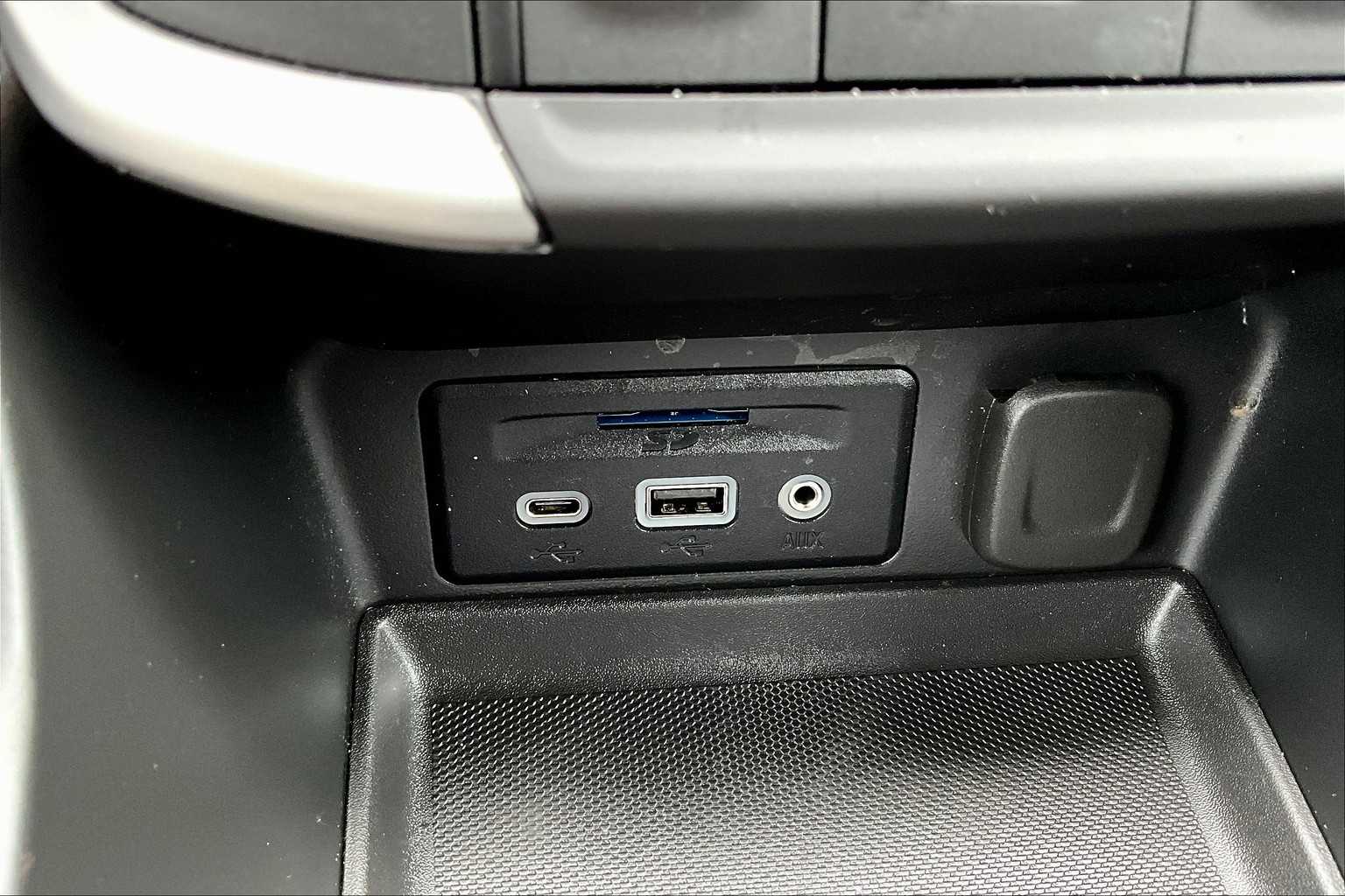 2023 GMC Terrain SLT - Photo 26