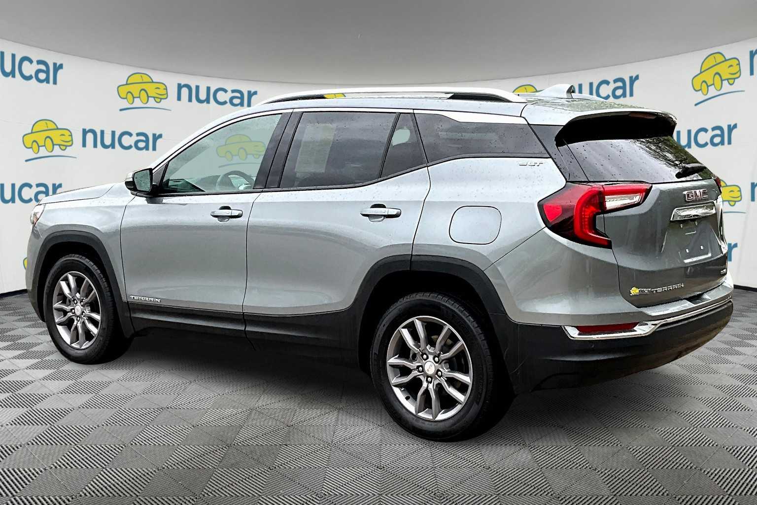 2023 GMC Terrain SLT - Photo 4