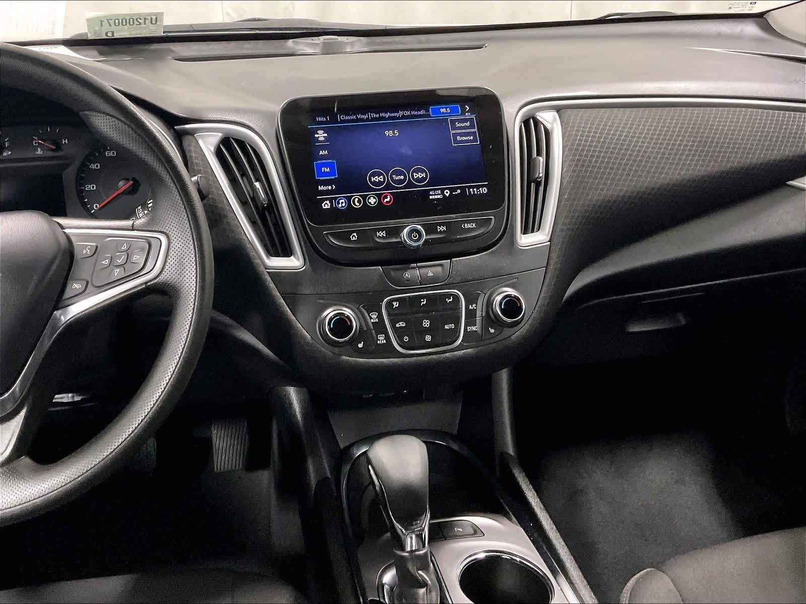 2024 Chevrolet Malibu LT - Photo 18