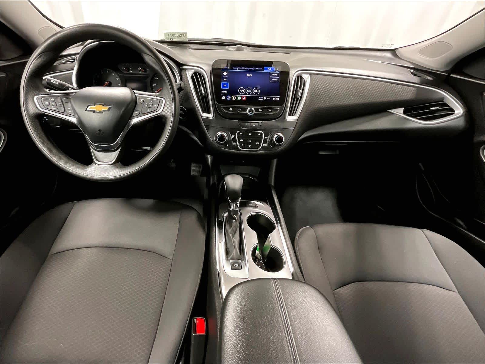 2024 Chevrolet Malibu LT - Photo 21