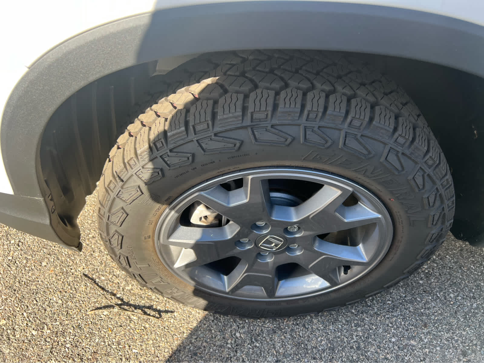 2025 Honda Passport TrailSport - Photo 13