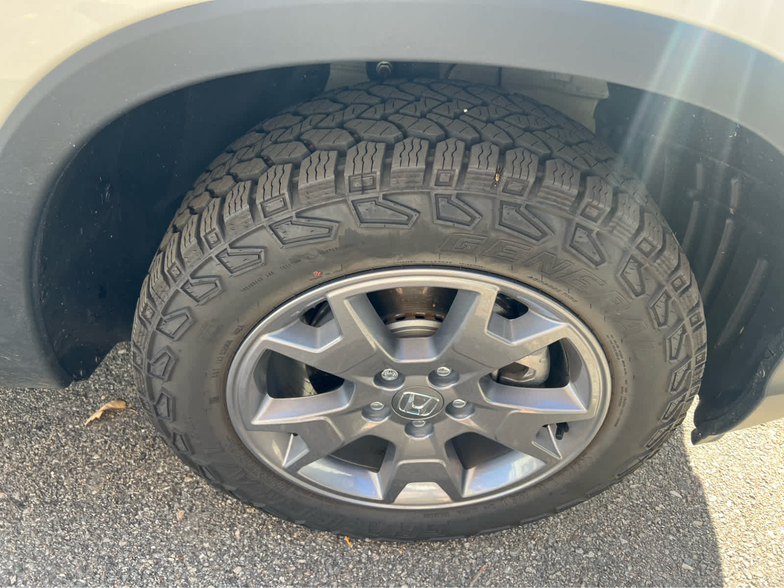 2025 Honda Passport TrailSport - Photo 16