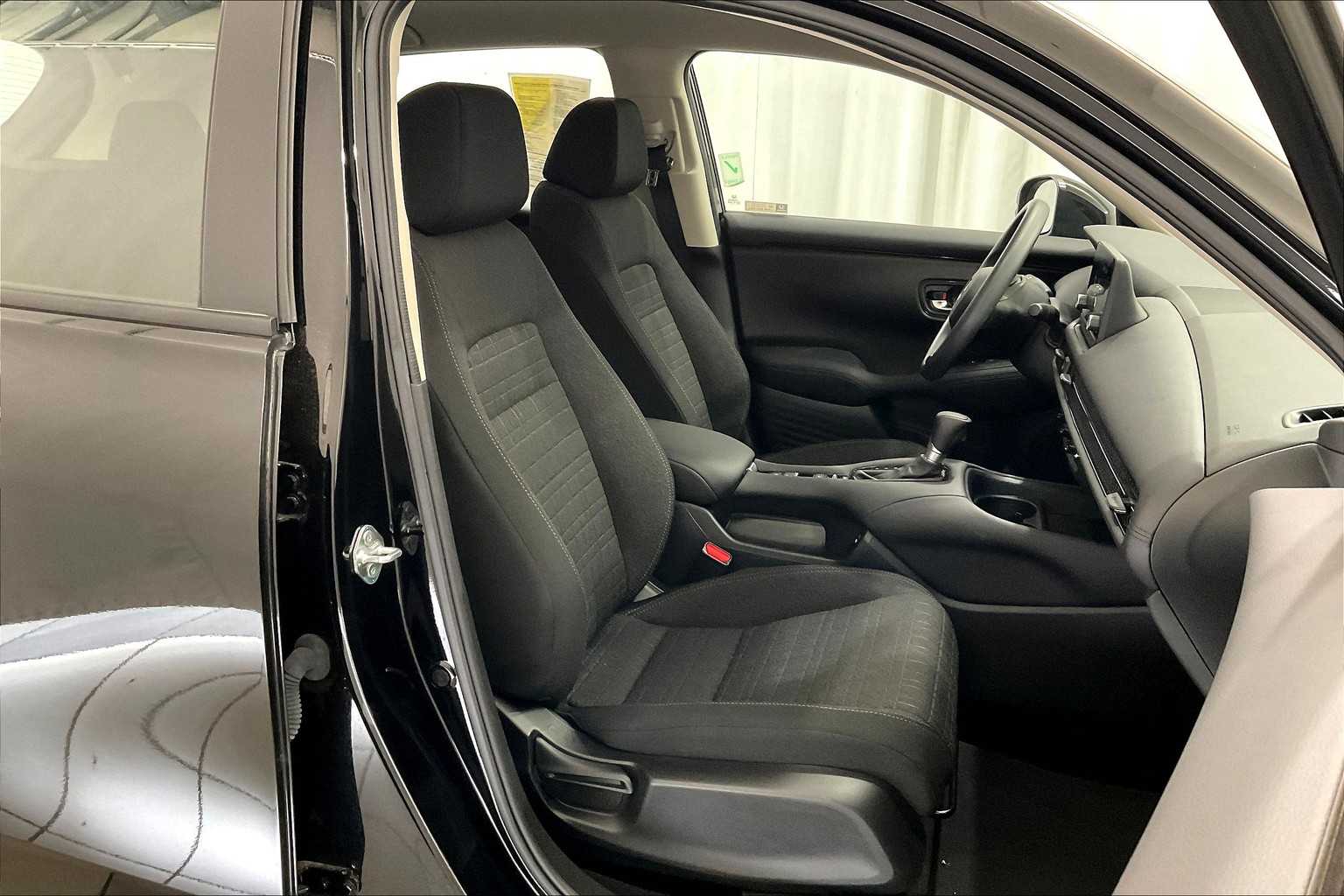 2024 Honda HR-V LX - Photo 22