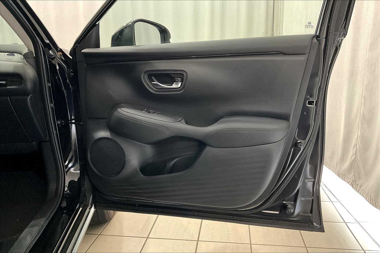 2024 Honda HR-V LX - Photo 24