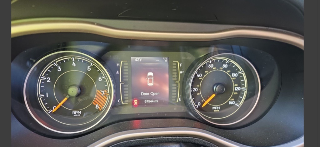 2015 Jeep Cherokee Latitude - Photo 2