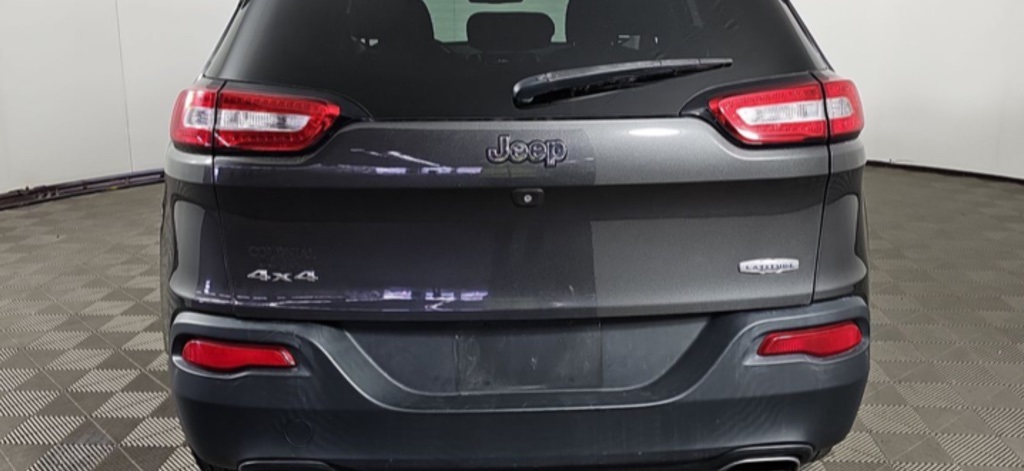 2015 Jeep Cherokee Latitude - Photo 8