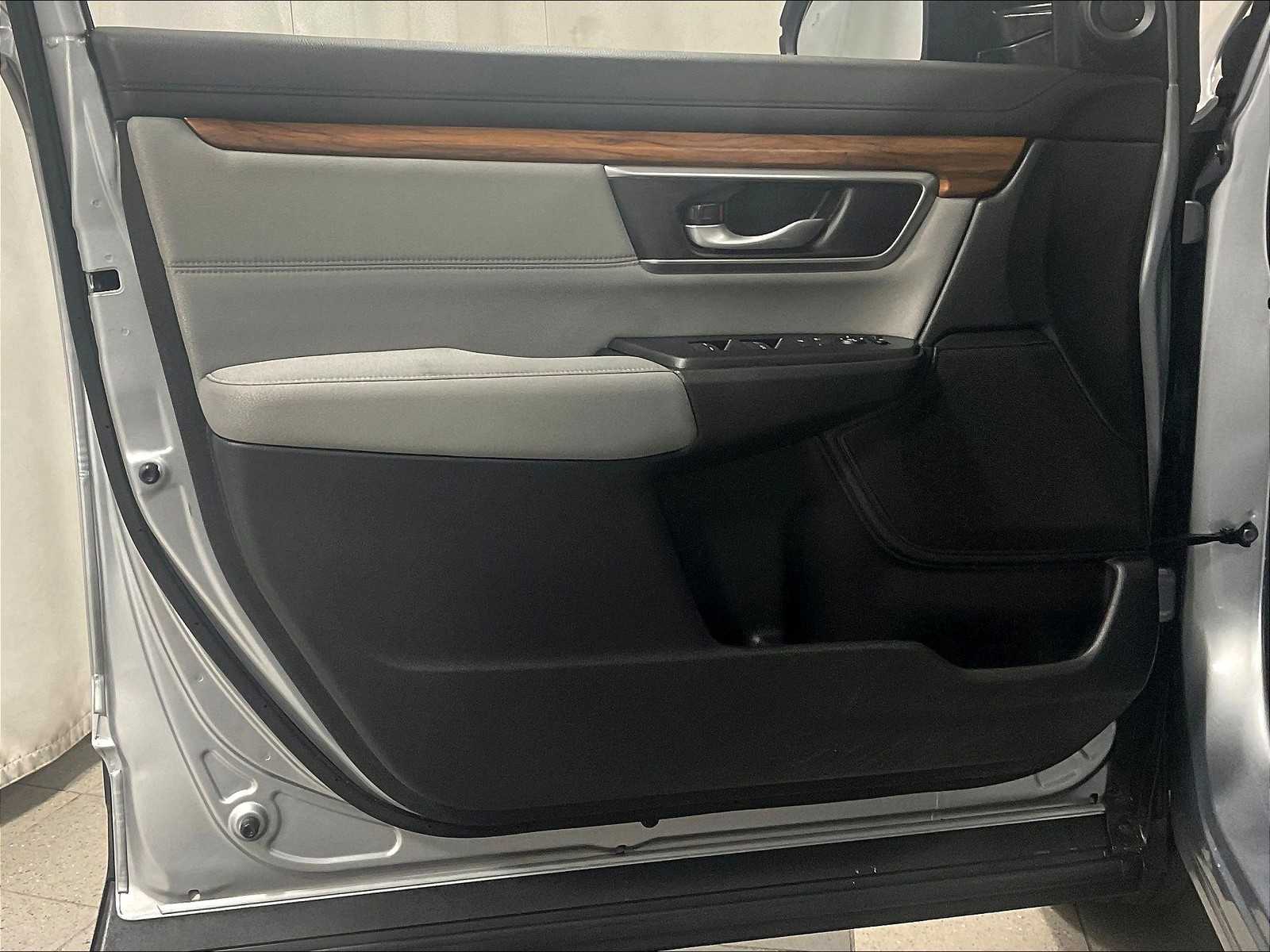 2022 Honda CR-V EX - Photo 9