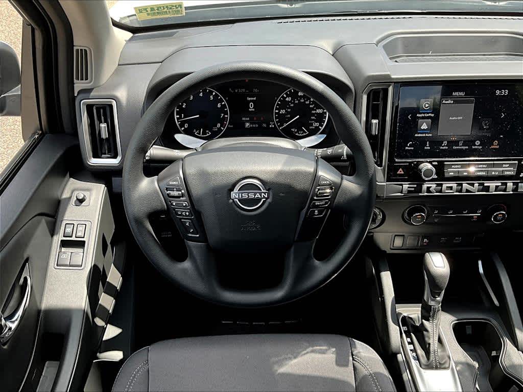2025 Nissan Frontier SV - Photo 16