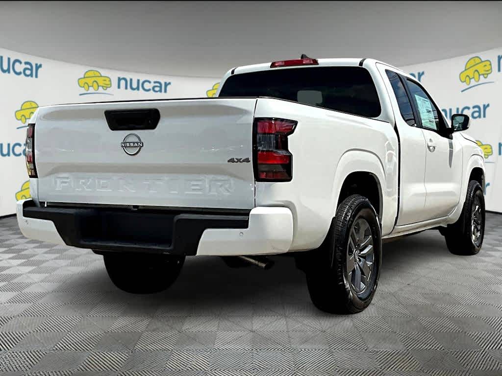 2025 Nissan Frontier SV - Photo 6