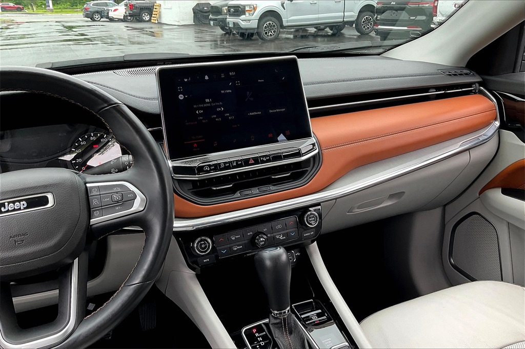 2022 Jeep Compass Limited - Photo 17