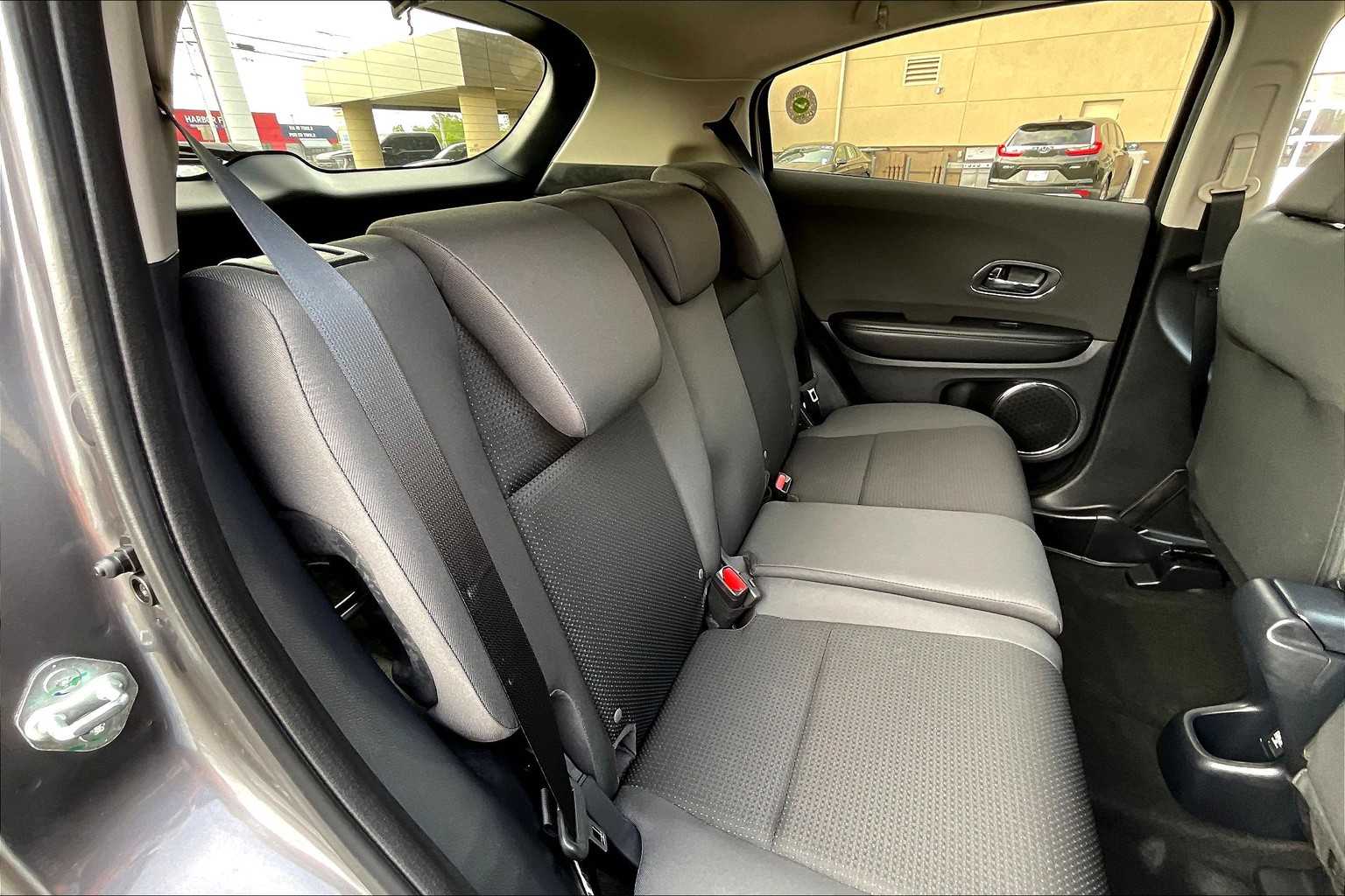 2022 Honda HR-V EX - Photo 16