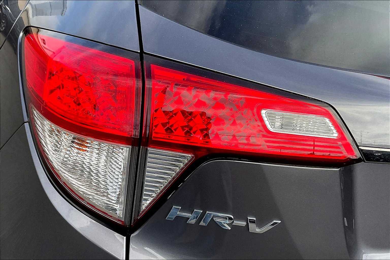 2022 Honda HR-V EX - Photo 34