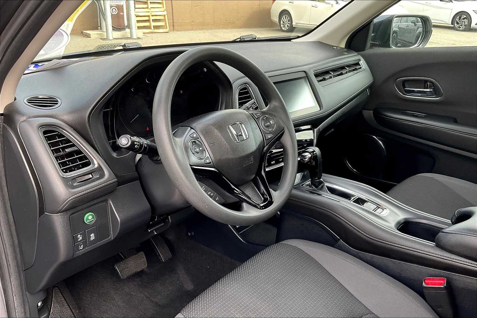 2022 Honda HR-V EX - Photo 8