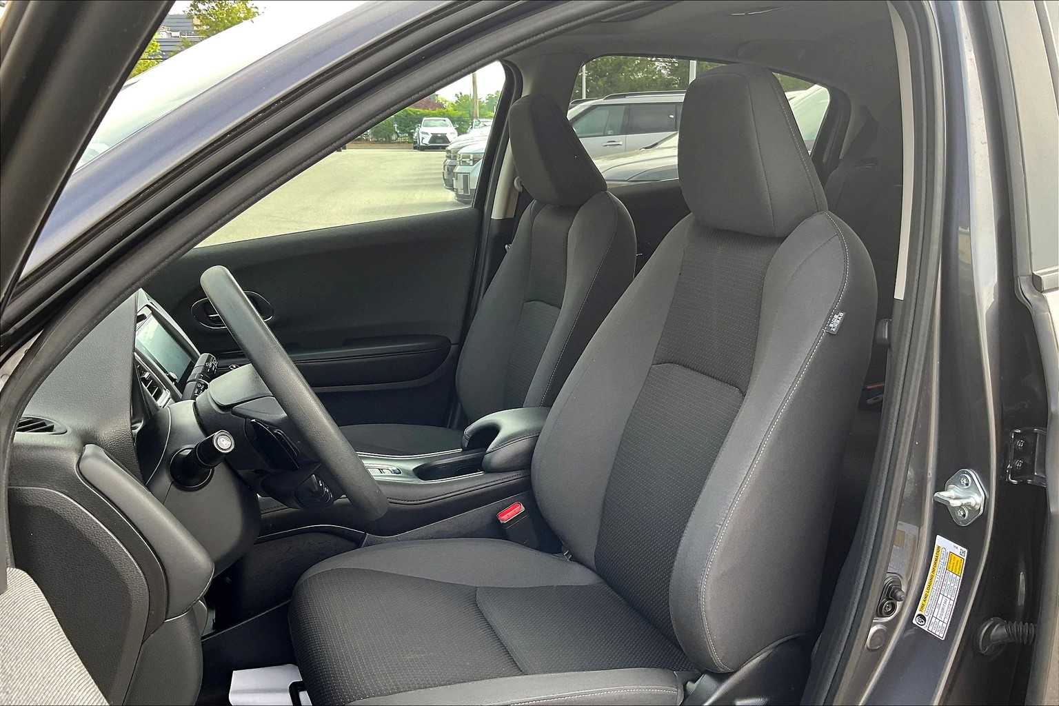 2022 Honda HR-V EX - Photo 10