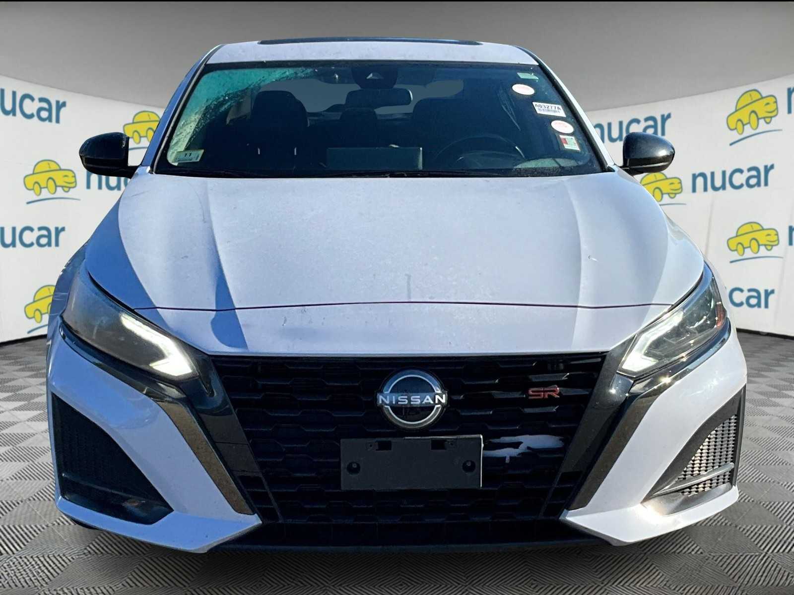 2023 Nissan Altima 2.5 SR - Photo 2