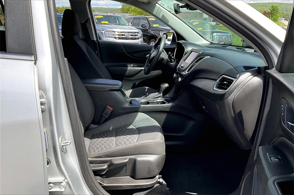 2021 Chevrolet Equinox LT - Photo 14