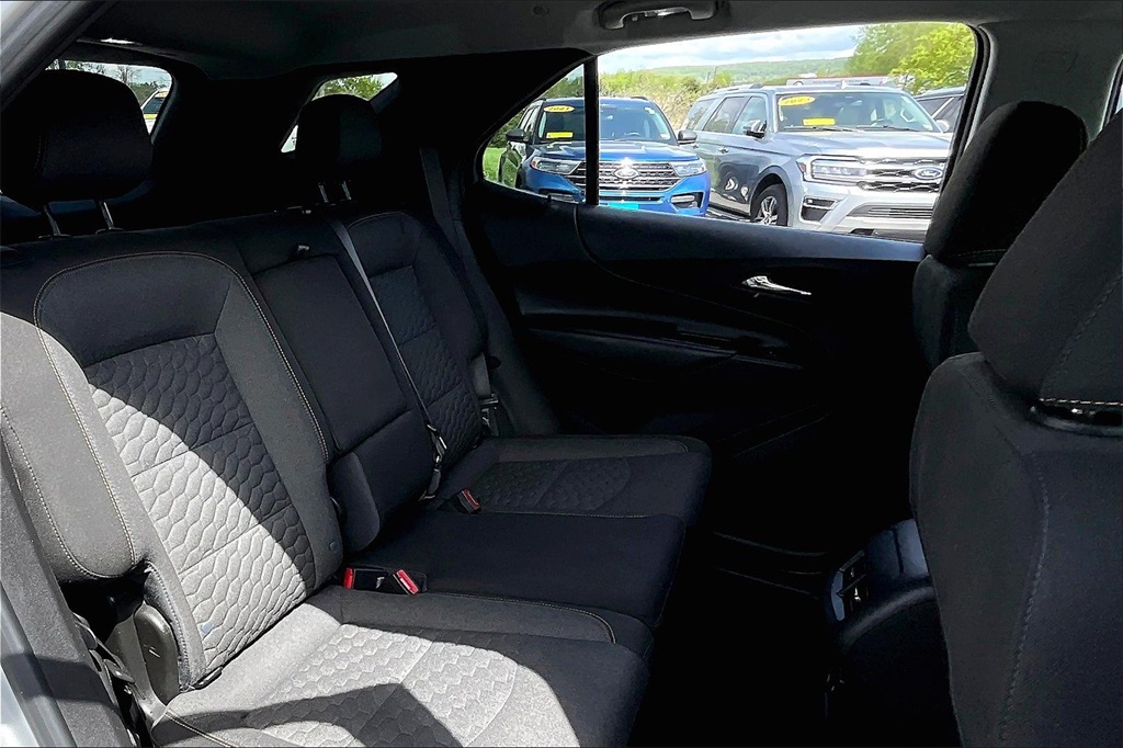 2021 Chevrolet Equinox LT - Photo 16