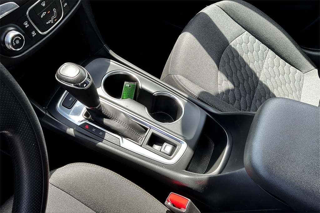 2021 Chevrolet Equinox LT - Photo 20