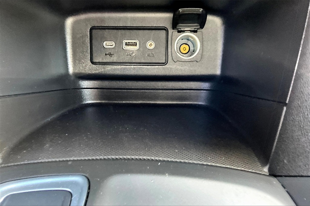 2021 Chevrolet Equinox LT - Photo 27