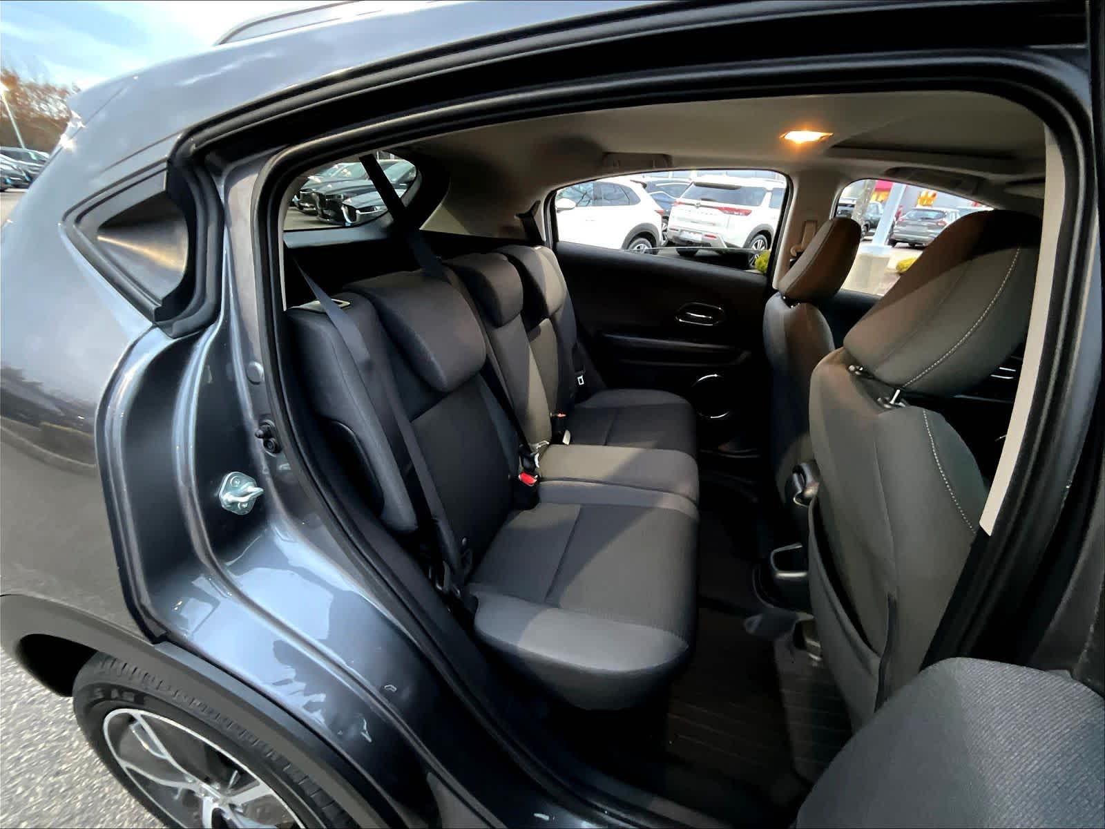 2022 Honda HR-V EX - Photo 16