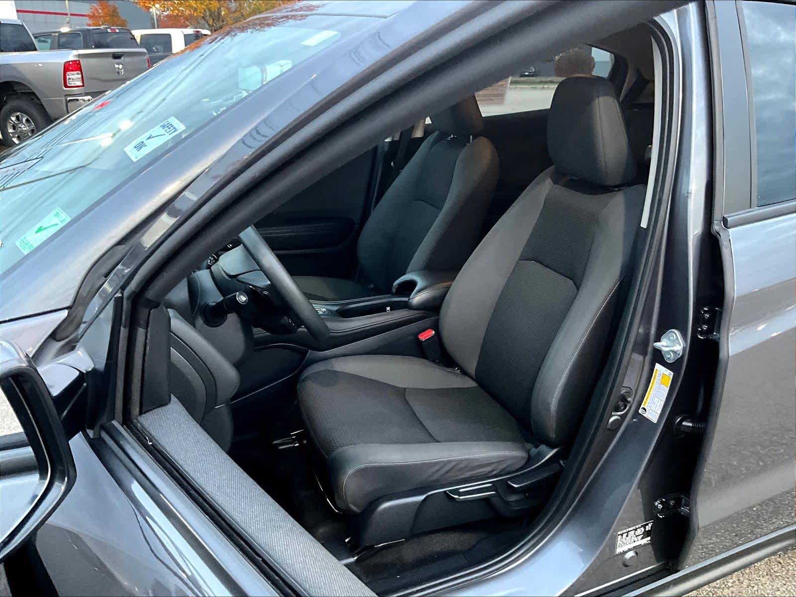 2022 Honda HR-V EX - Photo 10