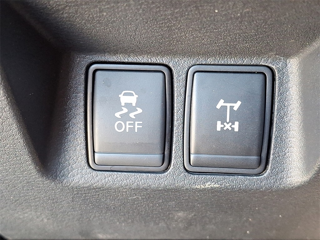 2023 Nissan Frontier PRO-4X - Photo 25