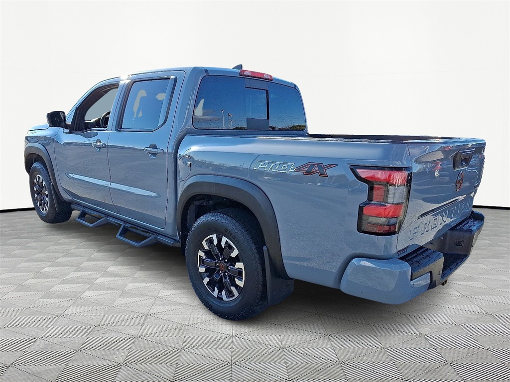 2023 Nissan Frontier PRO-4X - Photo 5