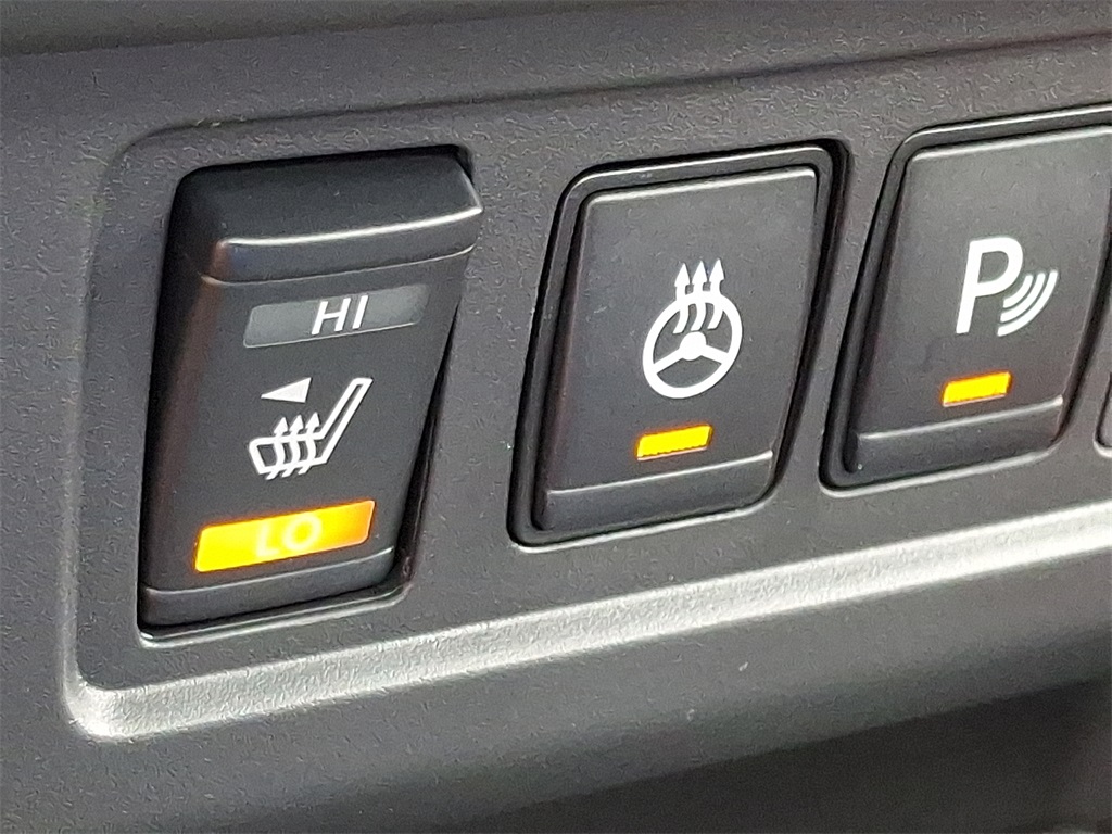 2025 Nissan Frontier PRO-4X - Photo 15